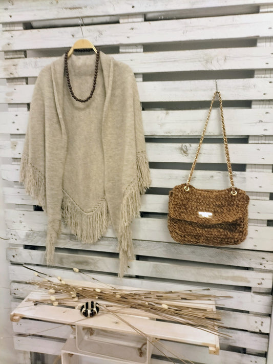 Ponchito flecos arena - botanikamoda