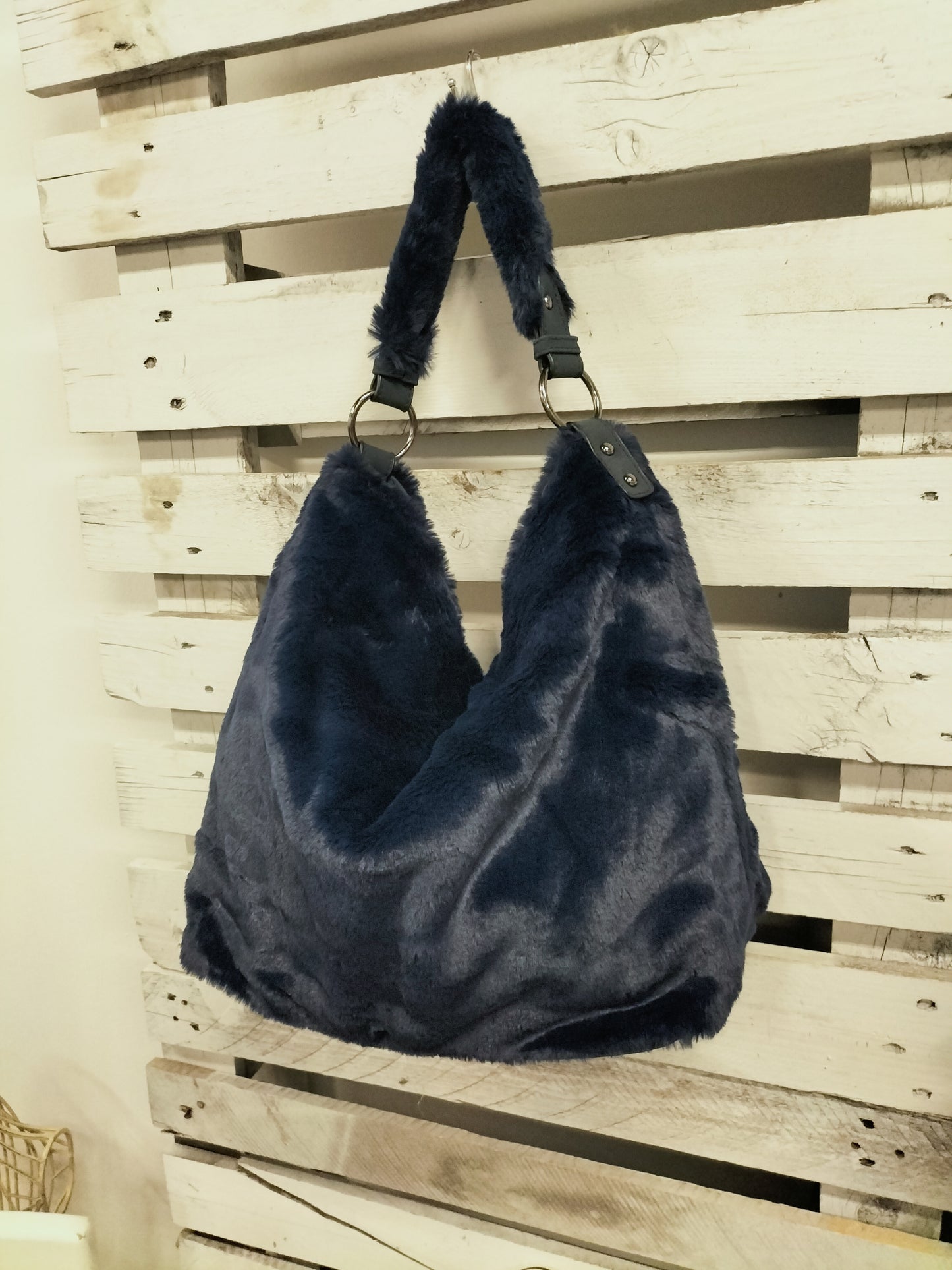 Bolso pelito Blivi Marino - botanikamoda