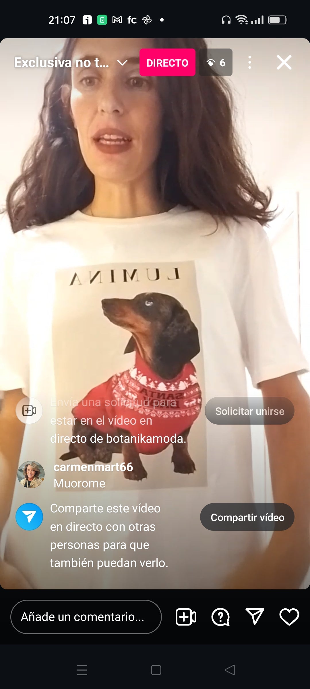 Camiseta Mascota Navidad - botanikamoda