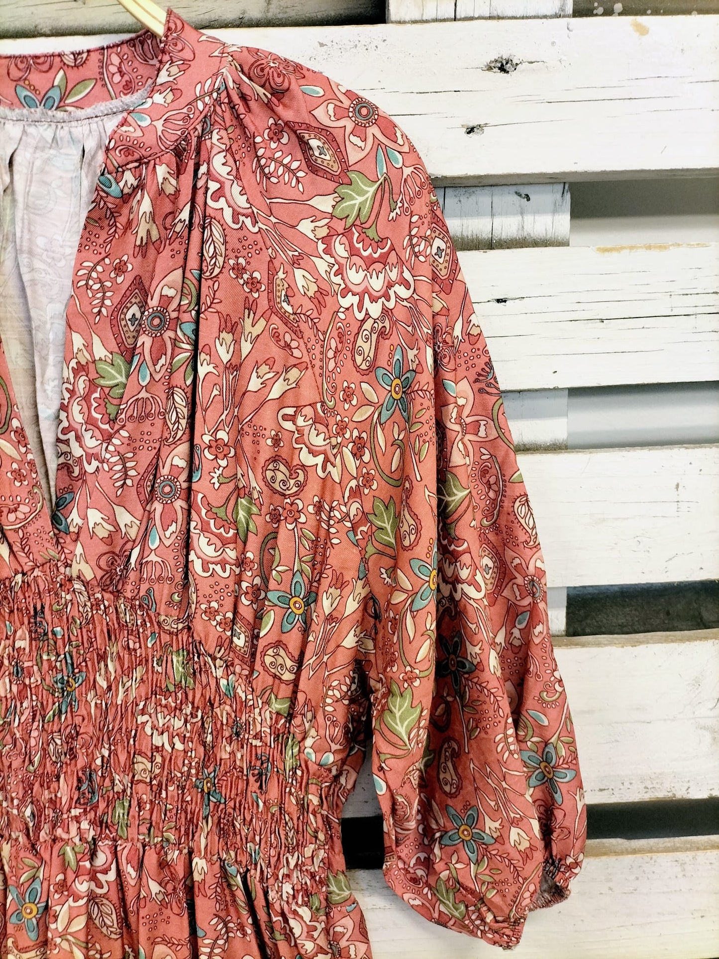 Vestido Folk rosa