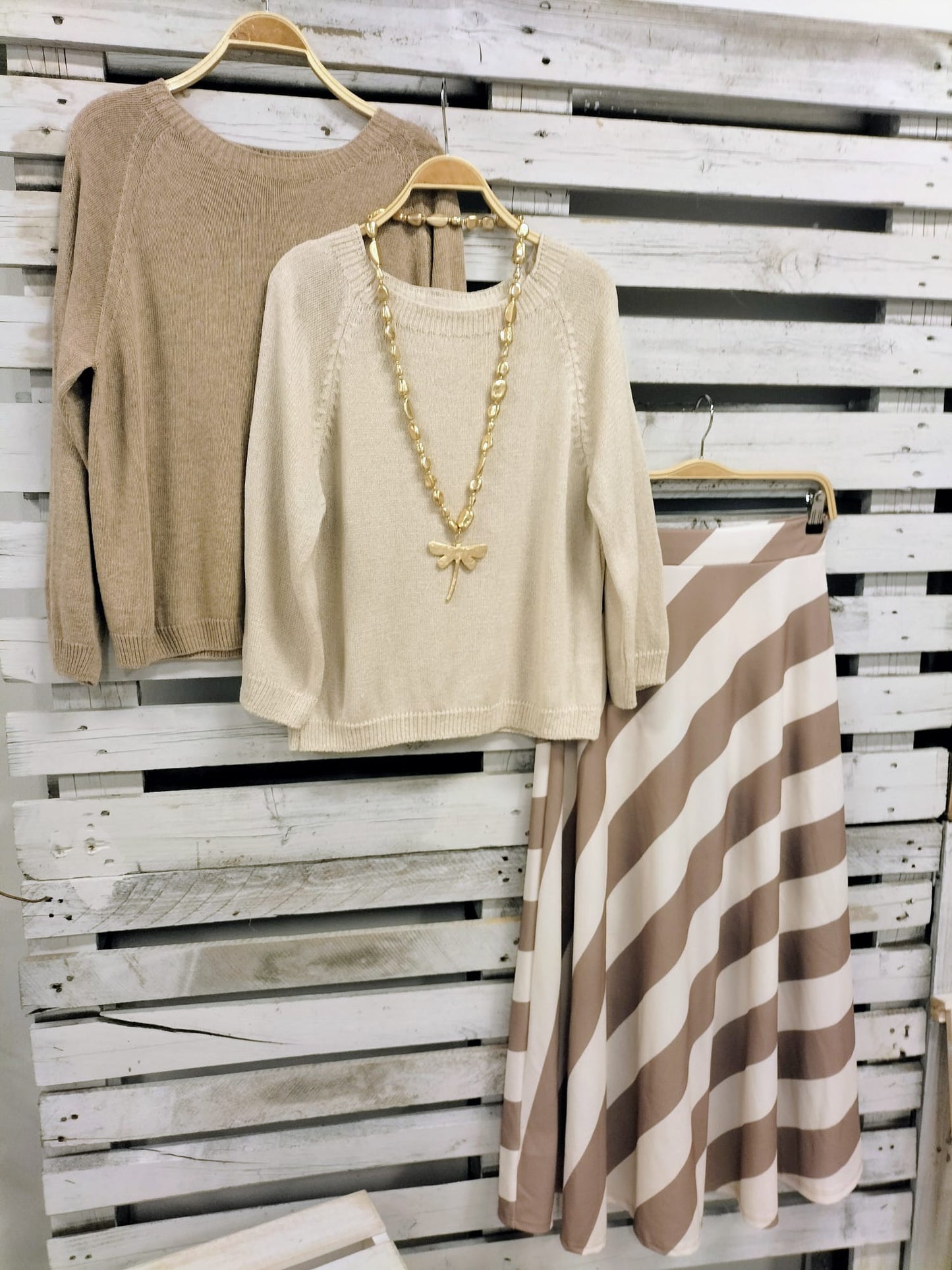 Falda tupida Valeria crudo