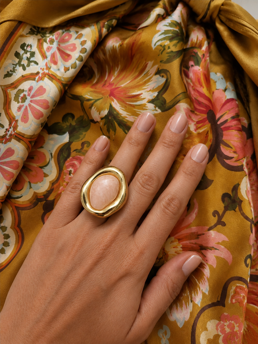 Anillo ajustable nude