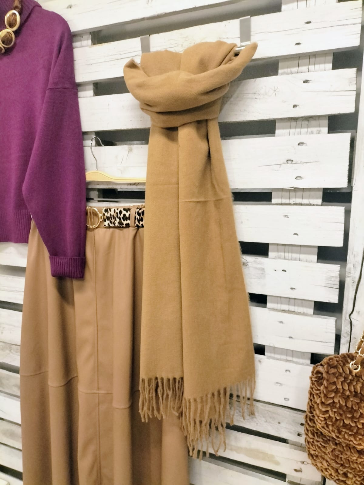 Bufanda Rosita camel