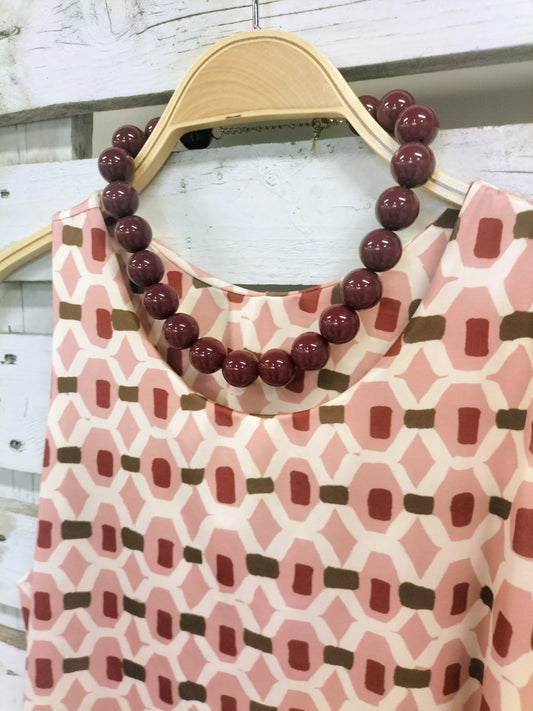 Collar Bolas color vino