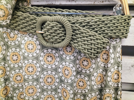 Cinturón trenzado elástico verde