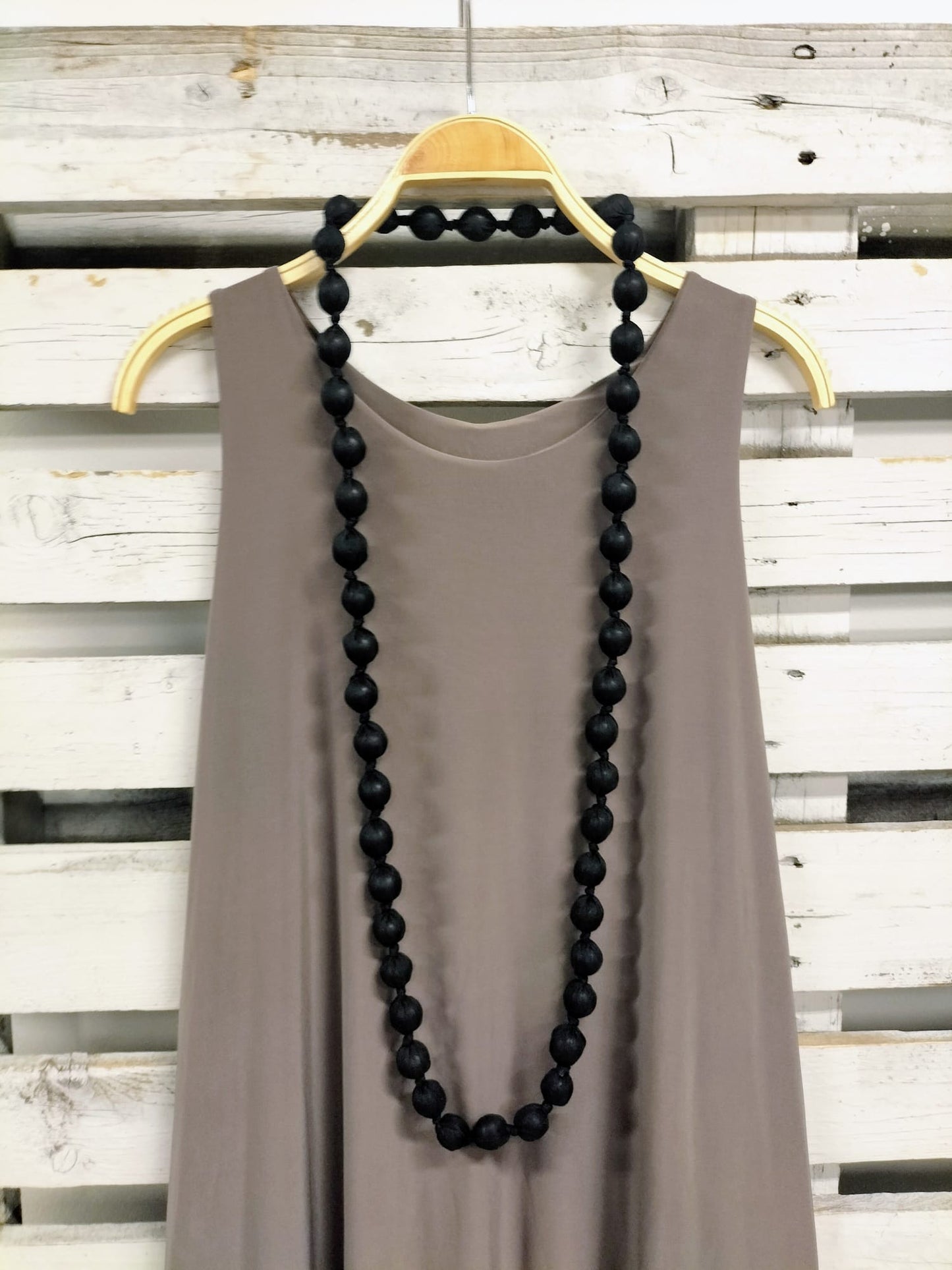 Vestido Topo punto suelto frío