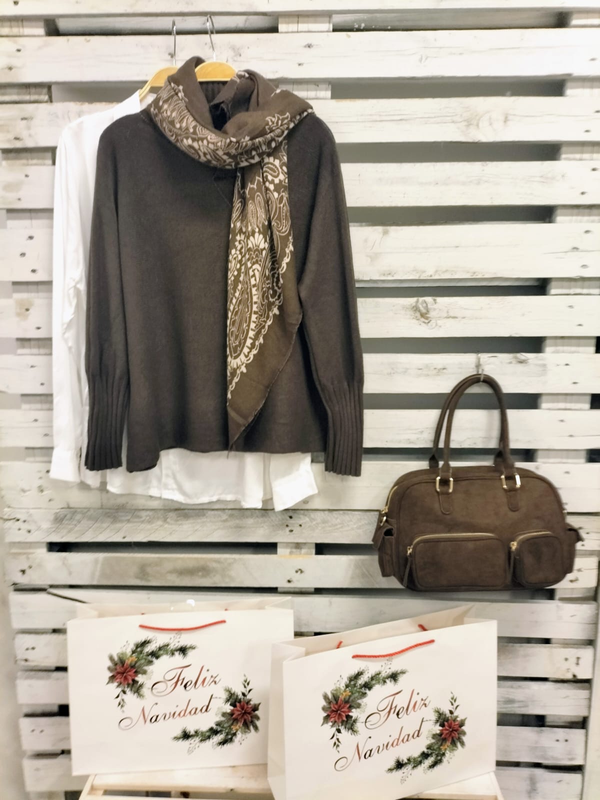 Jersey favorecedor choco