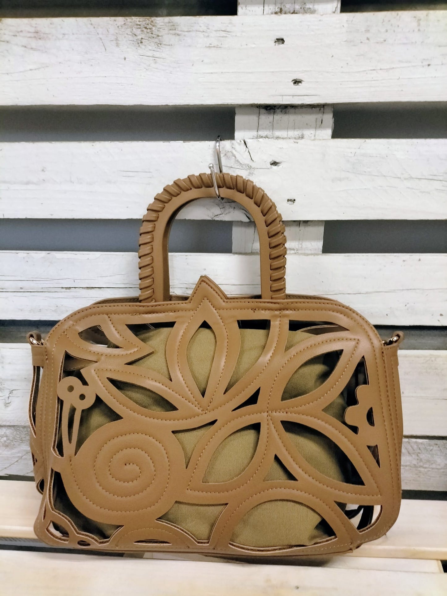 BOLSO MAGNOLIA EFECTO PIEL  TOSTADO