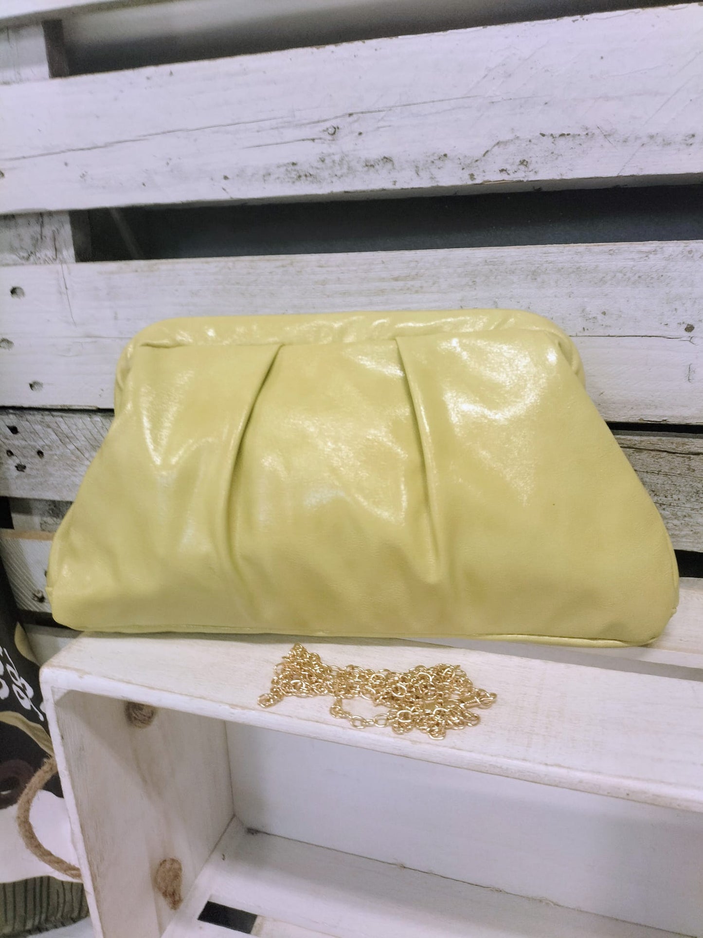 Bolso Candy Efecto Piel fría color Lima - botanikamoda