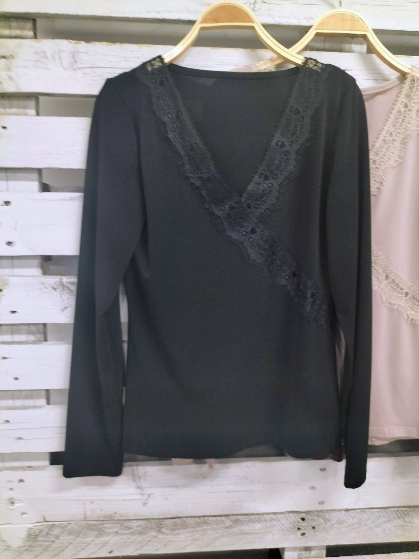 Top básico deluxe negro