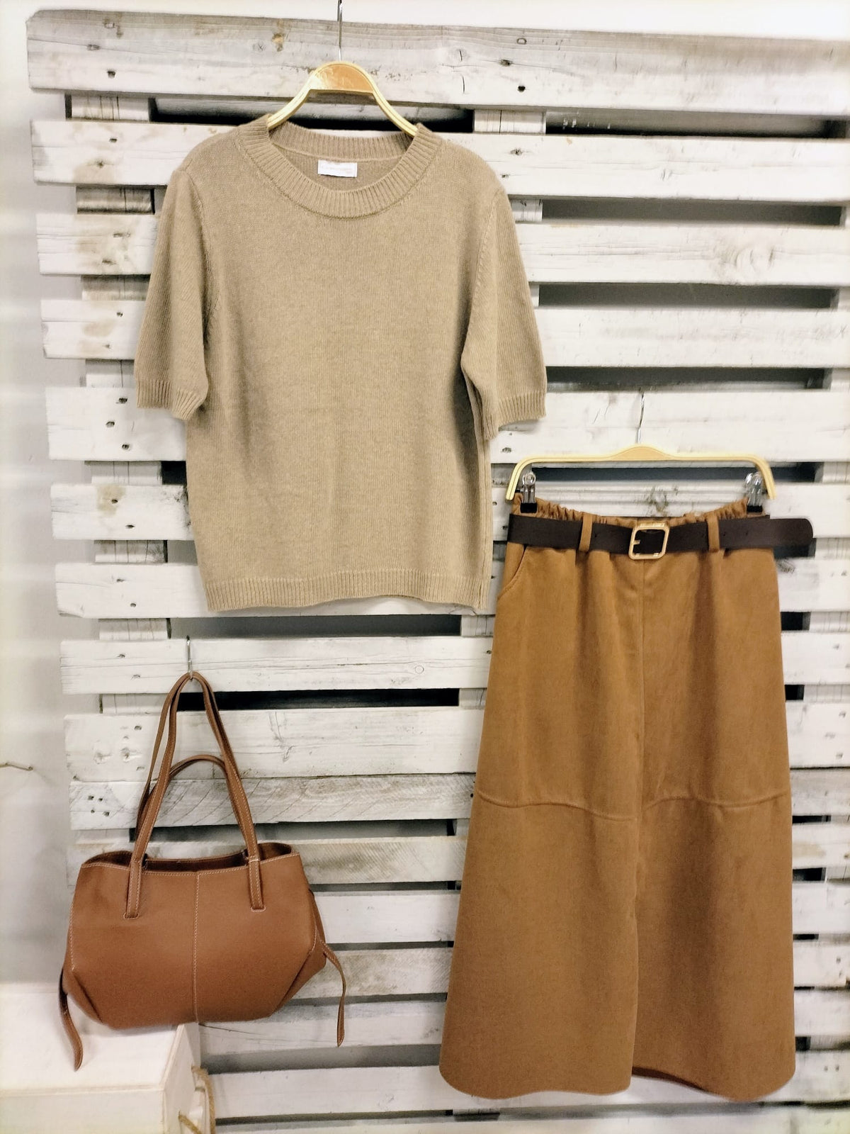 Falda Joya antelina camel