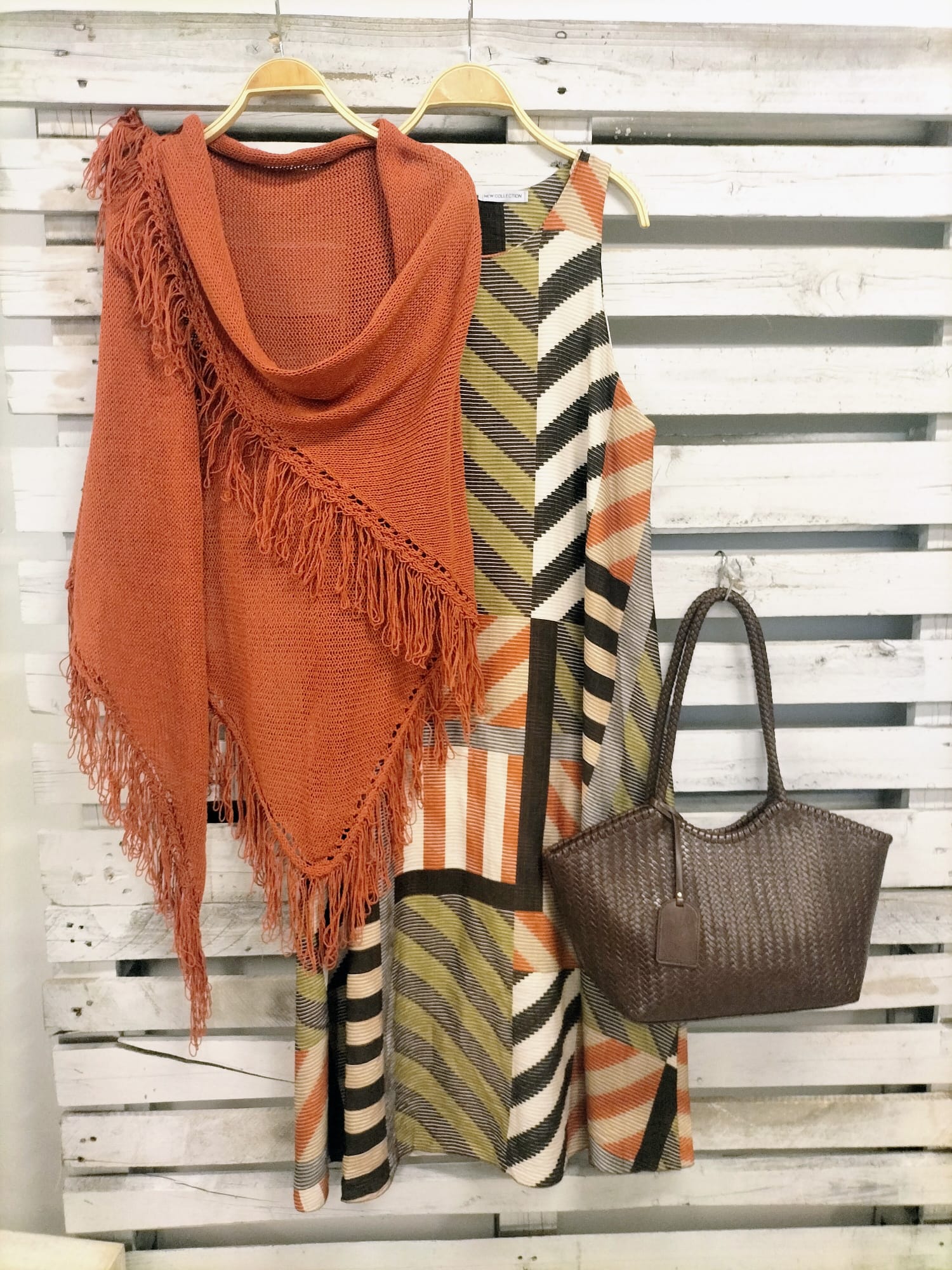 Ponchito flecos caldero - botanikamoda